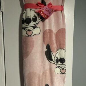Stitch Disney Pink and Grey Valentines Blanket !